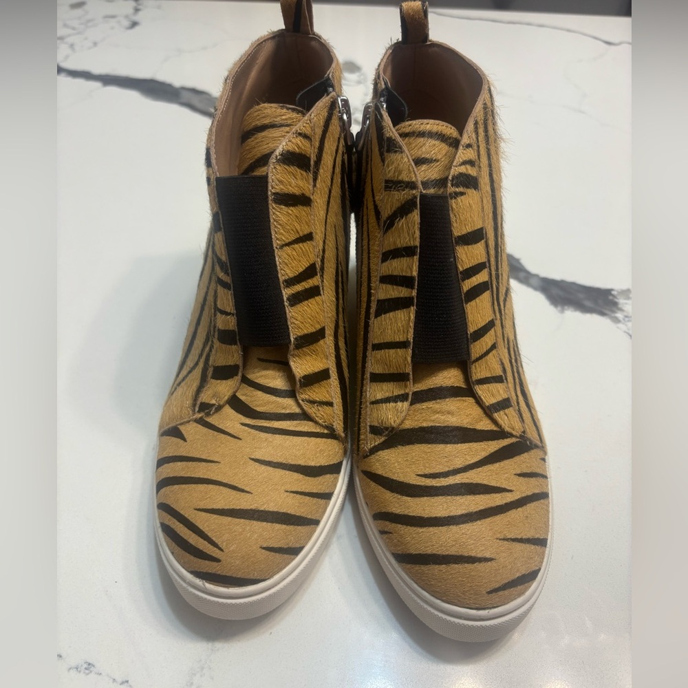 L.Paola Tiger Stripe High-Top Sneakers